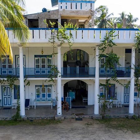 Zimmer Rest Unawatuna Bagian luar foto