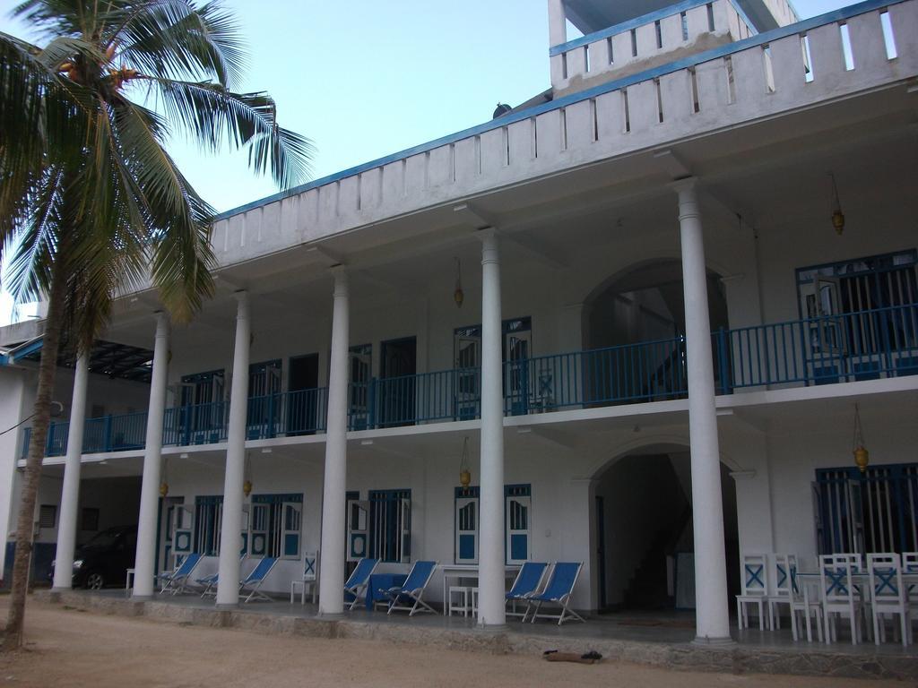 Zimmer Rest Unawatuna Ruang foto