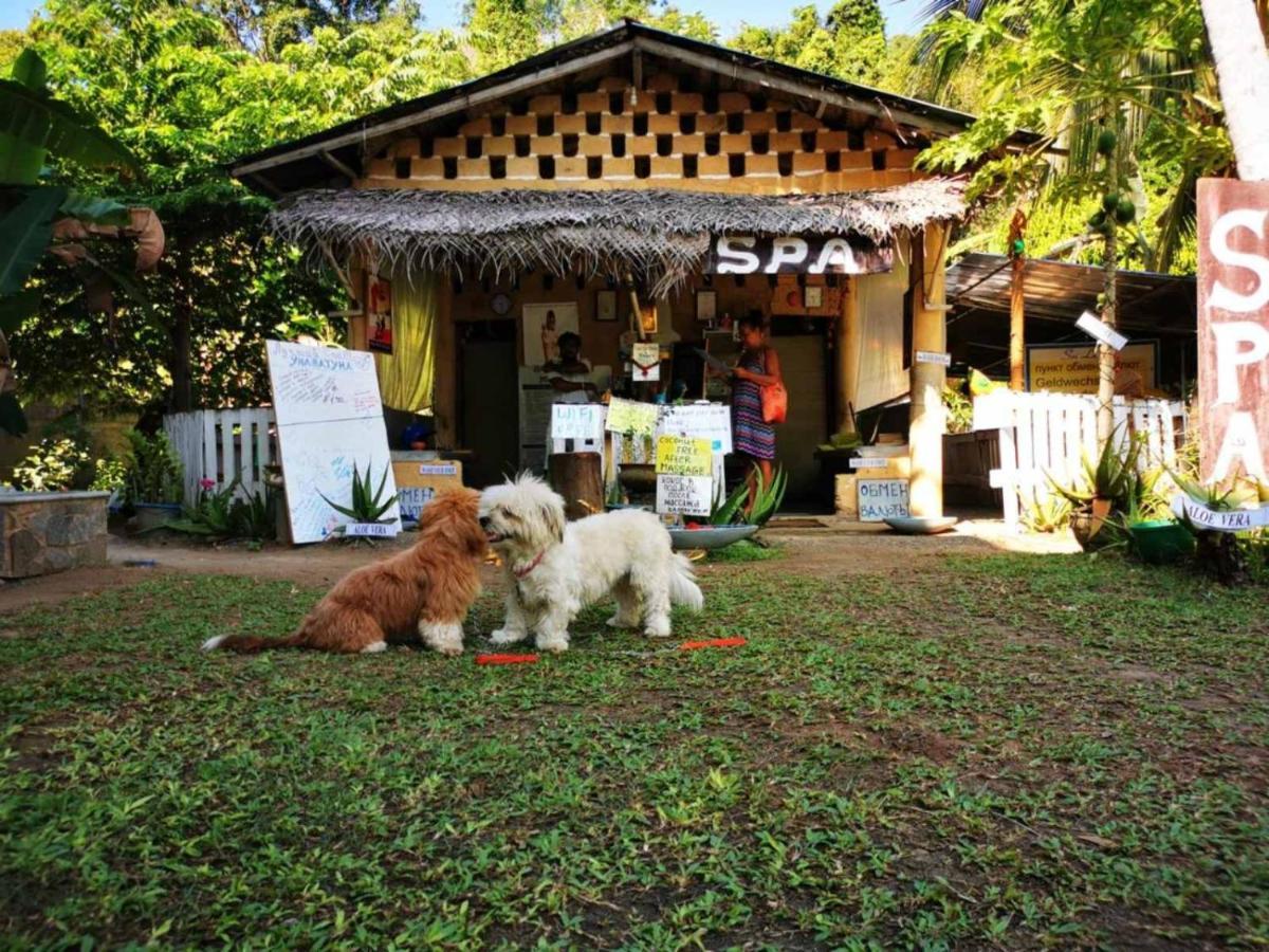 Zimmer Rest Unawatuna Bagian luar foto